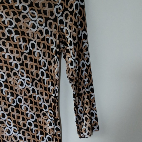 Dana Buchman three quarter length sleeve top - Picture 7 of 10